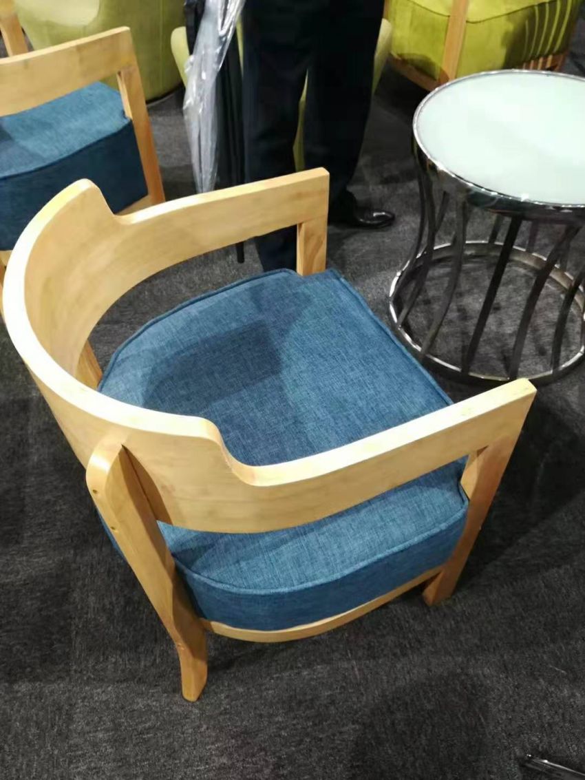 20191220/5dfcdbe6b7233.jpg 西安東郊私人沙發(fā)廠(chǎng).jpg