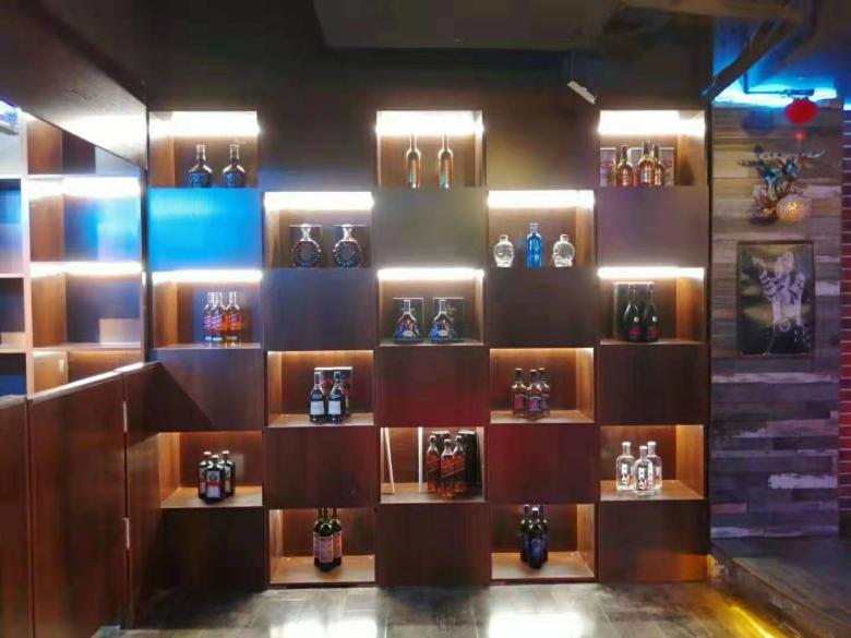 20200117/5e21ae7ef024f.jpg 渭南酒柜定制.jpg