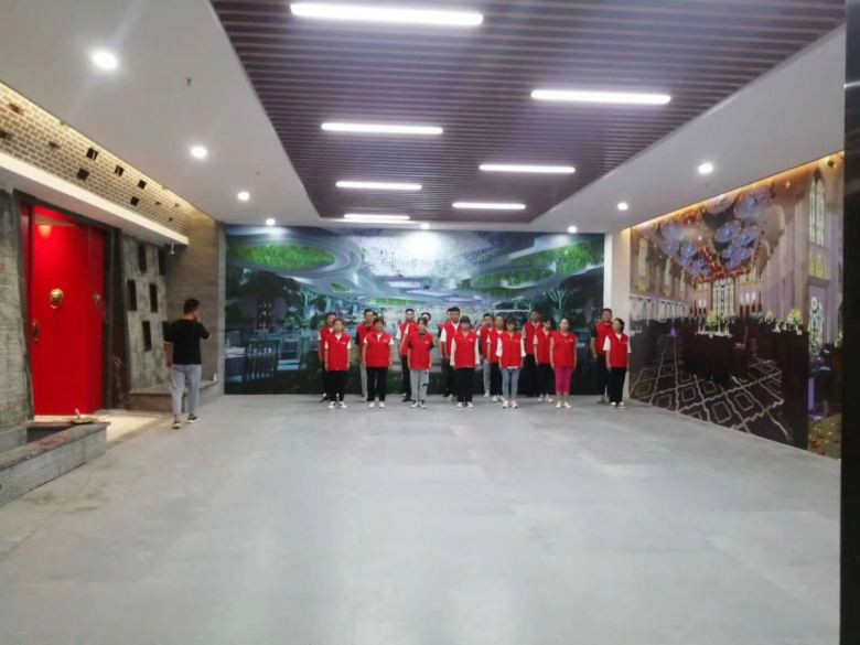 20200903/5f50c7963657f.jpg 西安錦湯火鍋店安裝火鍋桌子.jpg