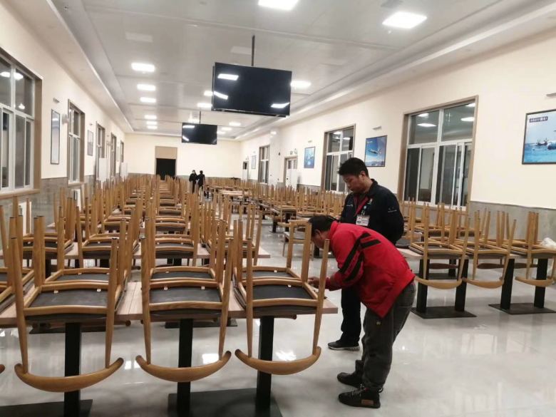 20201217/5fdb4843dd31f.jpg 食堂實(shí)木餐桌椅.jpg