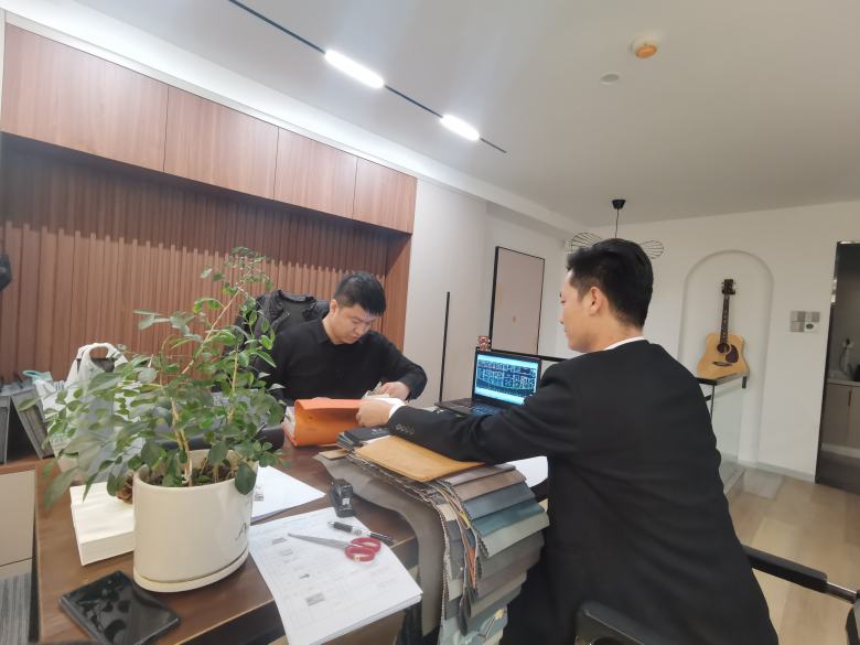 20220307/6225644e7f4c3.jpg 西安博菲克定制家具廠邊經(jīng)理與金月匯月子會(huì)所設(shè)計(jì)師對接方案.jpg