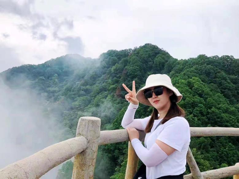 20220524/628ccc6f0e18f.jpg 博菲克財務(wù)部小姐姐.jpg